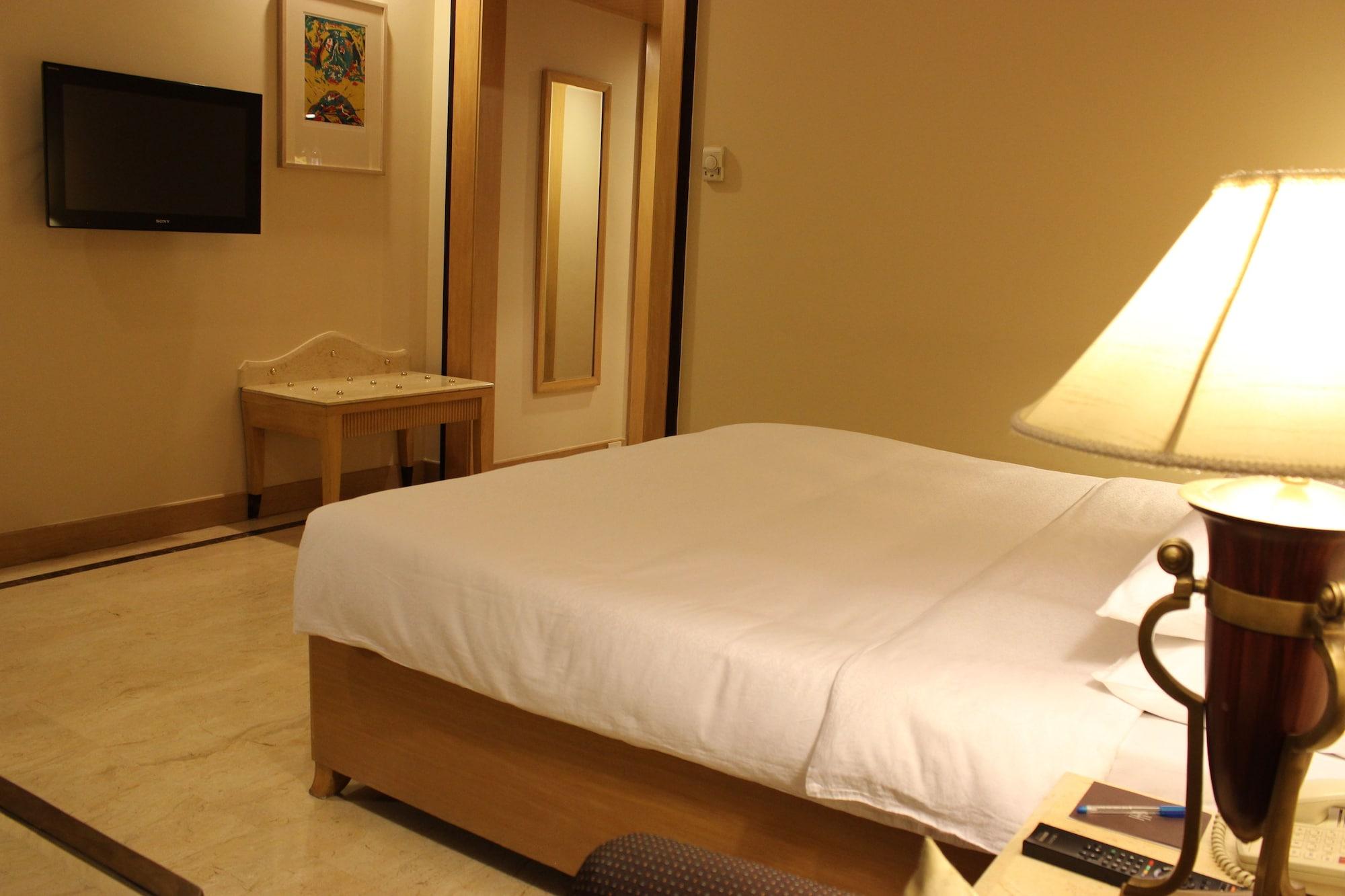 The Hans, New Delhi Exterior photo