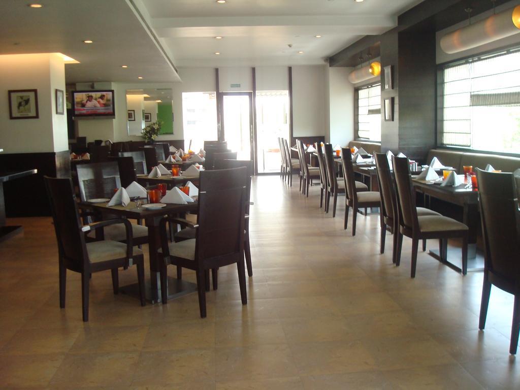 The Hans, New Delhi Exterior photo